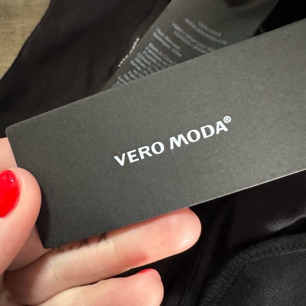 Vero Moda Black Asymmetrical Wrap Skirt - Picture 6 of 11